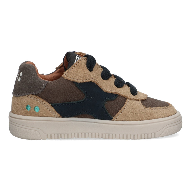 BunniesJR Monica Mellow lage sneakers bruin