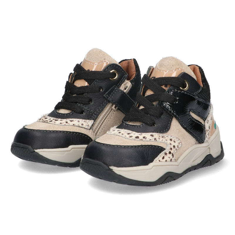 Cody Chunky 223844-589 Hoge Sneakers Meisjes Zwart Print